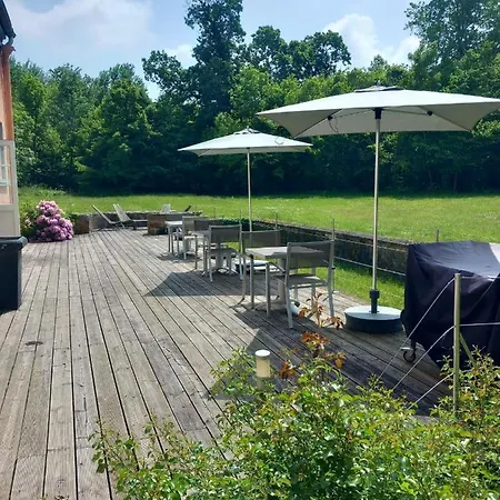 Le Manoir De Villefermoy Les Ecrennes